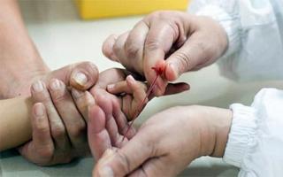 Mit jelent, ha egy gyermek vérében emelkedett a vérlemezkék száma?